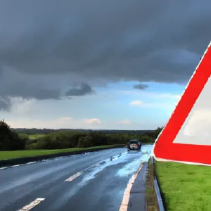 Aquaplaning – niebezpieczne zjawisko, z którego musisz wyjść!